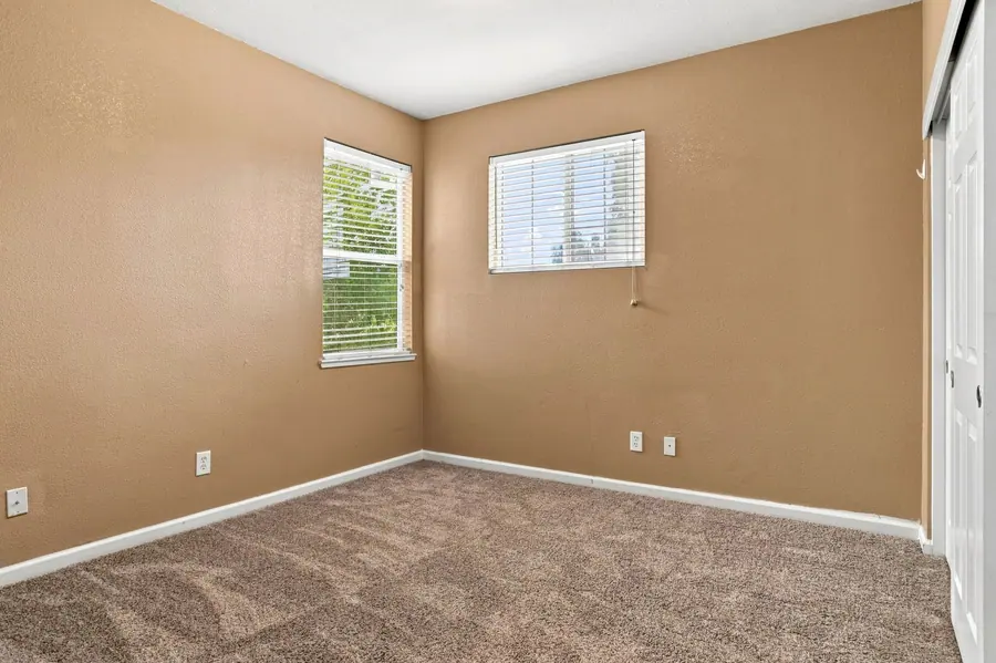 Bedroom at 1030 Countrywood Ln, Vacaville