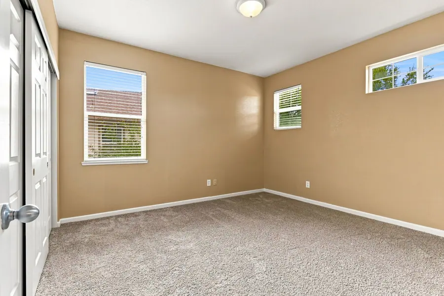 Bedroom at 1030 Countrywood Ln, Vacaville