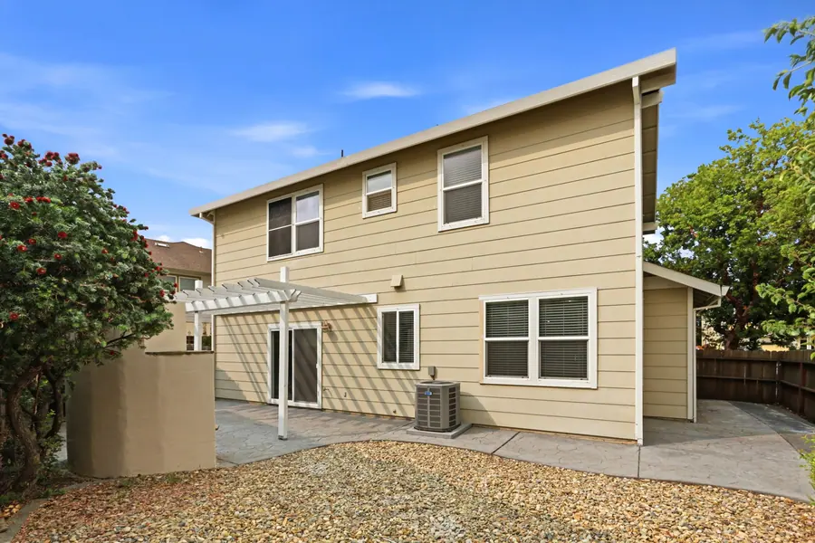 Backyard at 1030 Countrywood Ln, Vacaville